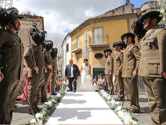 Il matrimonio di Antonio e Carmela a San Marcellino, Caserta 18