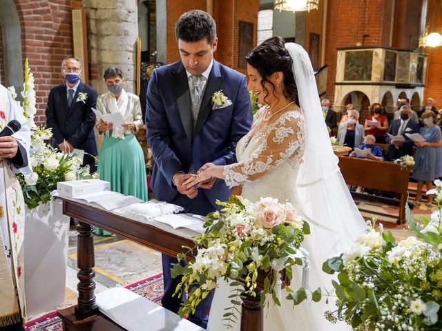 Il matrimonio di Davide e Simona a Mortara, Pavia 41