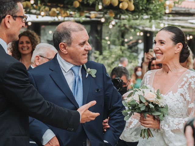 Il matrimonio di Vale e Max a Napoli, Napoli 24
