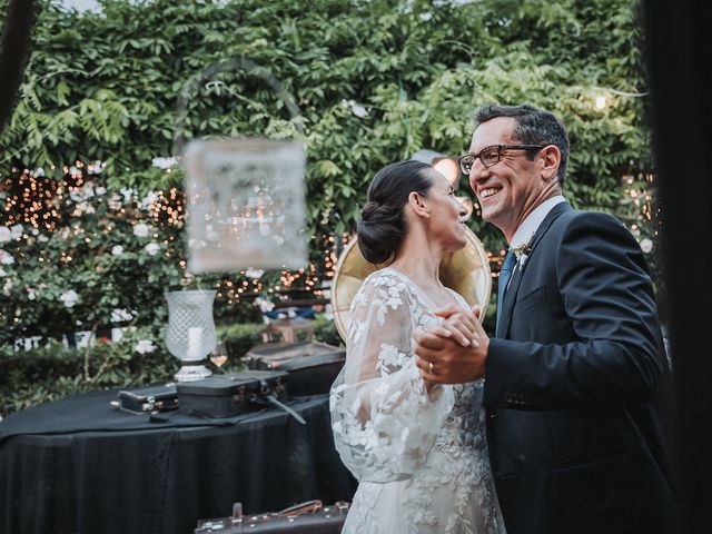 Il matrimonio di Vale e Max a Napoli, Napoli 51
