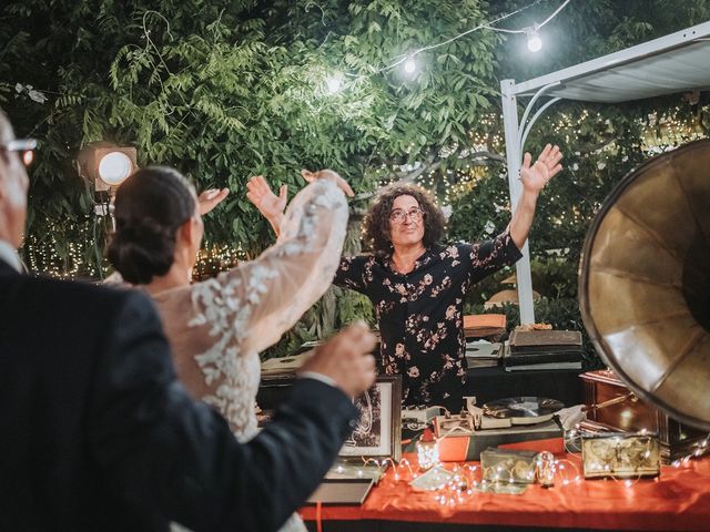 Il matrimonio di Vale e Max a Napoli, Napoli 62