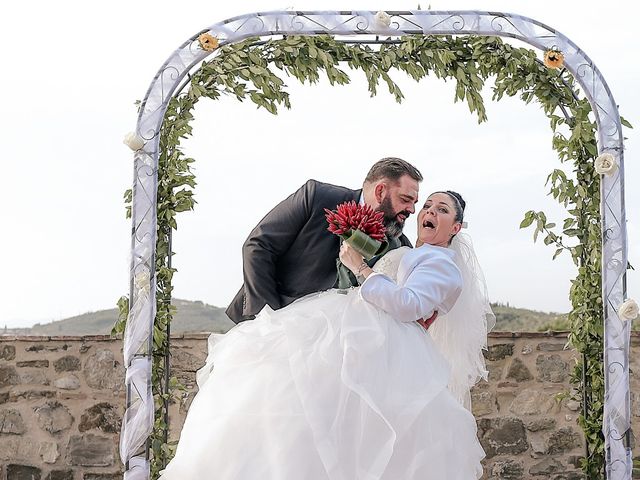 Il matrimonio di Tony e Michela a Carmignano, Prato 16