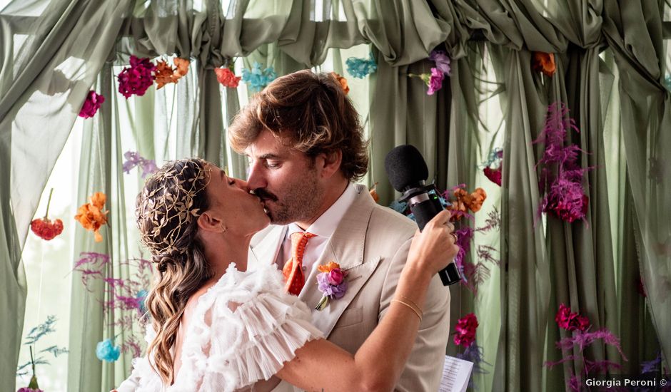 Il matrimonio di Nicolò e Giulia a Bergeggi, Savona