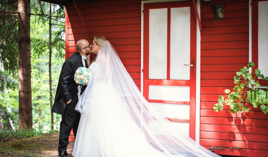 Il matrimonio di Massimiliano e Elena a Viggiù, Varese