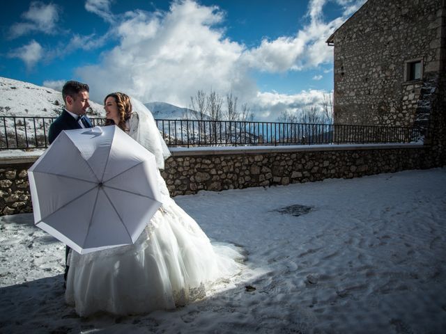 Il matrimonio di Cristian e Ilenia a Manoppello, Pescara 10