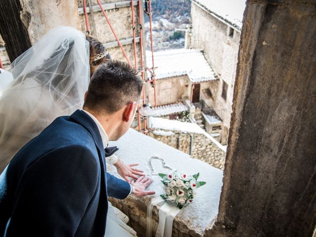 Il matrimonio di Cristian e Ilenia a Manoppello, Pescara 24