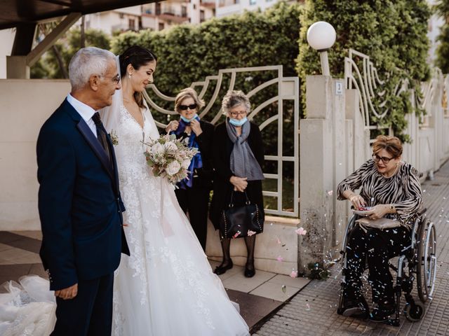 Il matrimonio di Maria Antonietta e Fabio a Cagliari, Cagliari 27