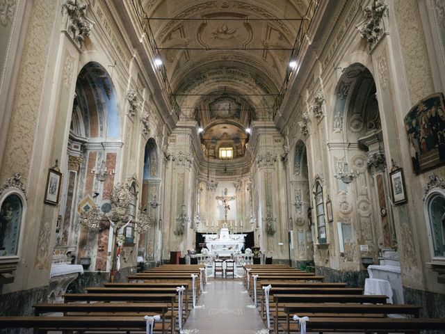 Il matrimonio di Christian e Lisa a Bergeggi, Savona 14