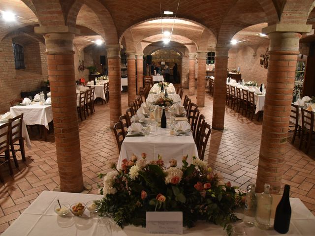 Il matrimonio di Maura e Mattia a Castell&apos;Arquato, Piacenza 17