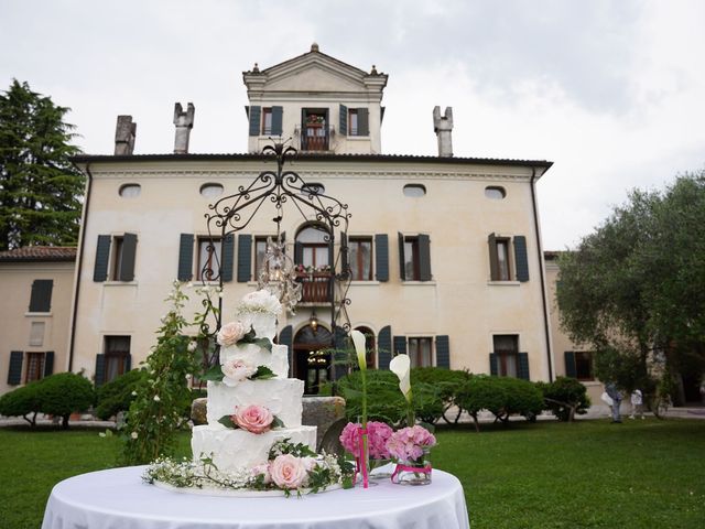 Il matrimonio di Micaela Paola  e Alessandro a Azzano Decimo, Pordenone 6