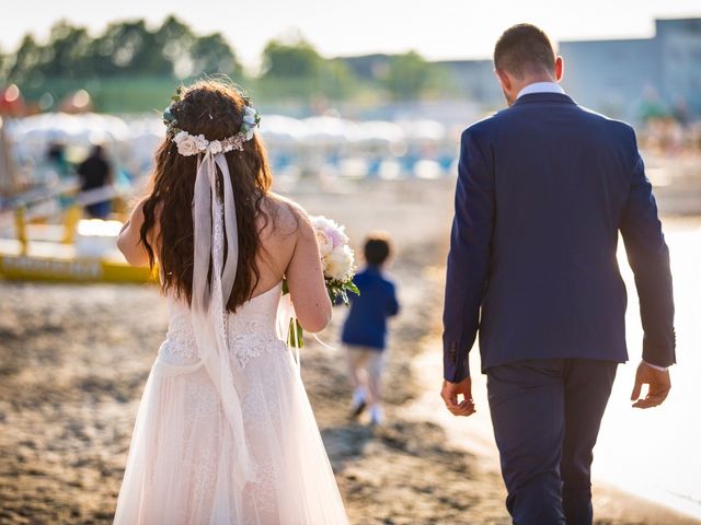 Il matrimonio di Denis e Carlotta a Misano Adriatico, Rimini 23