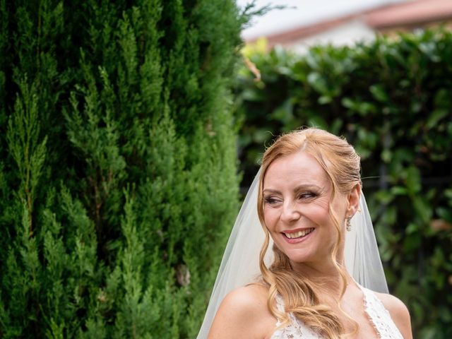 Il matrimonio di Fabrizio e Sabrina a Carmignano, Prato 22