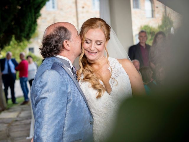 Il matrimonio di Fabrizio e Sabrina a Carmignano, Prato 41