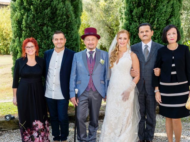 Il matrimonio di Fabrizio e Sabrina a Carmignano, Prato 61