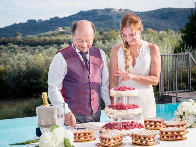 Il matrimonio di Fabrizio e Sabrina a Carmignano, Prato 104