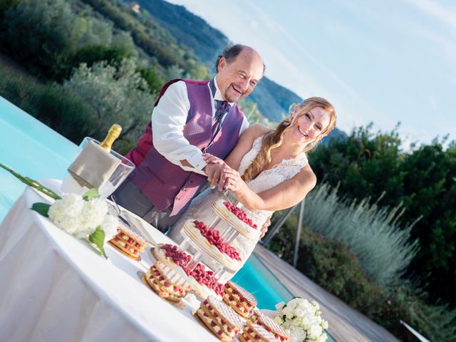 Il matrimonio di Fabrizio e Sabrina a Carmignano, Prato 106