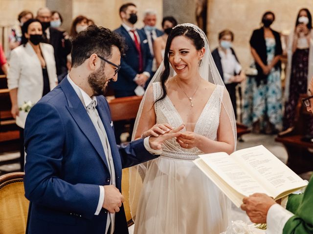 Il matrimonio di Paolo e Alessandra a Porto Torres, Sassari 32