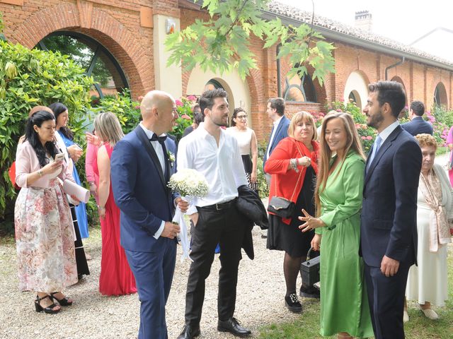 Il matrimonio di Valerio e Alice a Badia Pavese, Pavia 17