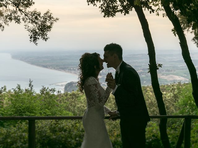 Il matrimonio di Loris e Chiara a Ancona, Ancona 28