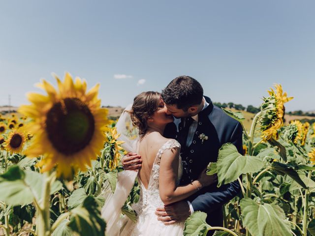 Il matrimonio di Luca e Tania a Castelfidardo, Ancona 4
