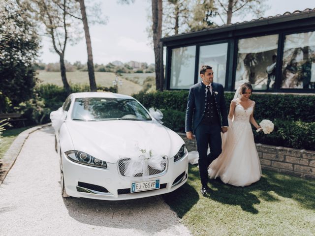 Il matrimonio di Luca e Tania a Castelfidardo, Ancona 7