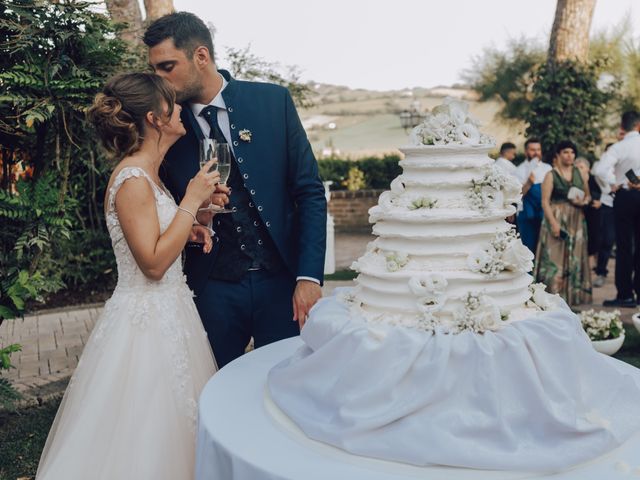 Il matrimonio di Luca e Tania a Castelfidardo, Ancona 32