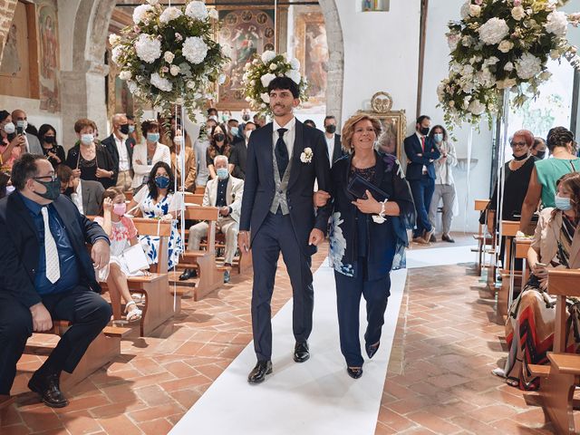 Il matrimonio di Elisa e Matteo a Assisi, Perugia 33