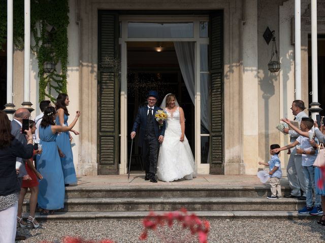 Il matrimonio di Luca e Lixandra a Casciago, Varese 15