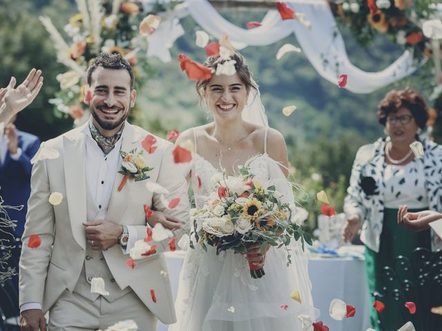 Il matrimonio di Daniela e Omar a Canzo, Como 22