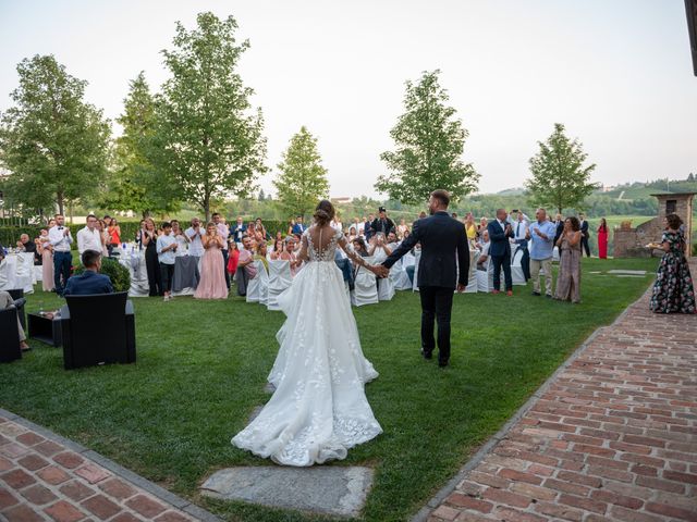 Il matrimonio di Giulia e Matteo a Castell&apos;Alfero, Asti 18