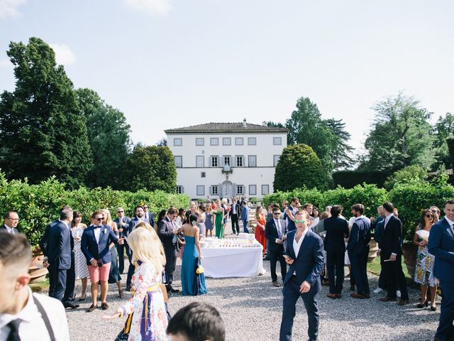 Il matrimonio di Ronald e Stephanie a Lucca, Lucca 12