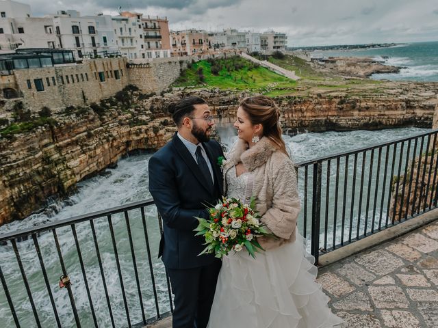 Il matrimonio di Pasquale e Danika a Polignano a Mare, Bari 30