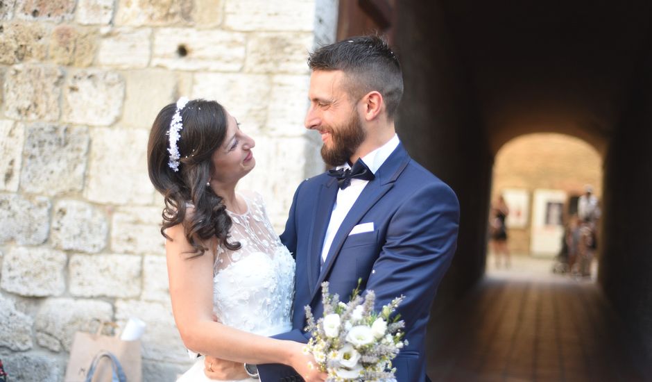 Il matrimonio di Filippo e Laura a San Gimignano, Siena