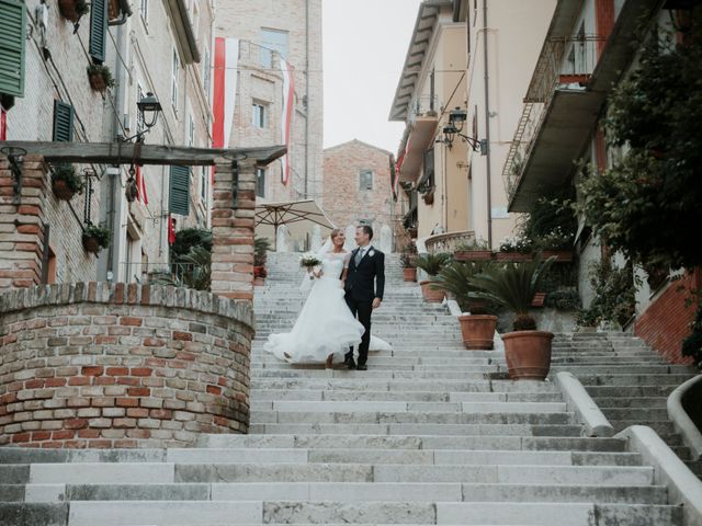 Il matrimonio di Alessandro e Ilaria a Corinaldo, Ancona 100