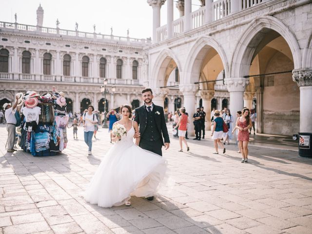 Il matrimonio di Ignazio e Sharon a Venezia, Venezia 71