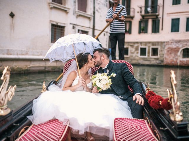 Il matrimonio di Ignazio e Sharon a Venezia, Venezia 77