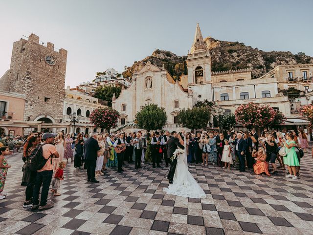 Il matrimonio di Christian e Elisa a Taormina, Messina 17