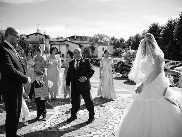 Il matrimonio di Michele e Loredana a Montebello della Battaglia, Pavia 28