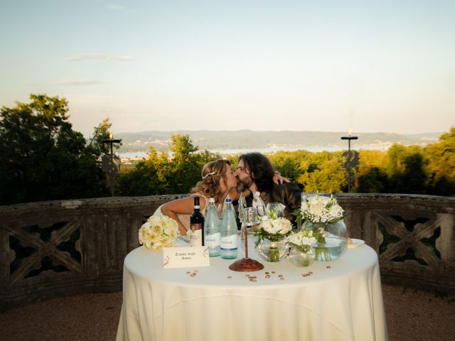 Il matrimonio di Stefano e Jenny a Oleggio Castello, Novara 32