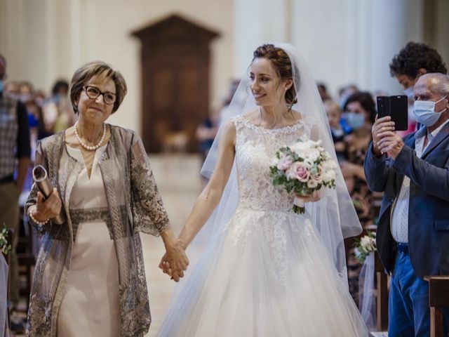 Il matrimonio di Claudia e Luca a Recanati, Macerata 38