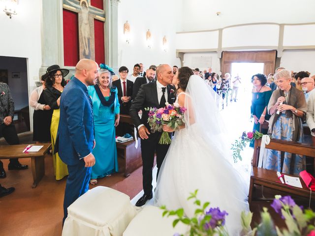 Il matrimonio di Davide e Sara a Lastra a Signa, Firenze 32