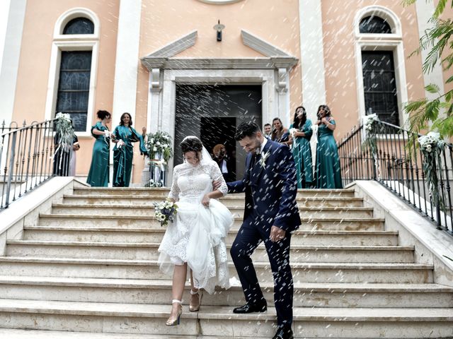 Il matrimonio di Lucia e Emanuele a Foggia, Foggia 10
