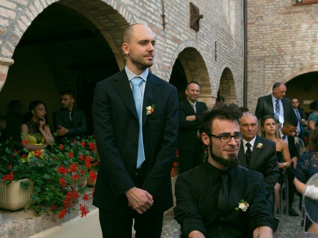 Il matrimonio di Marco e Mariaelena a Città Sant&apos;Angelo, Pescara 57