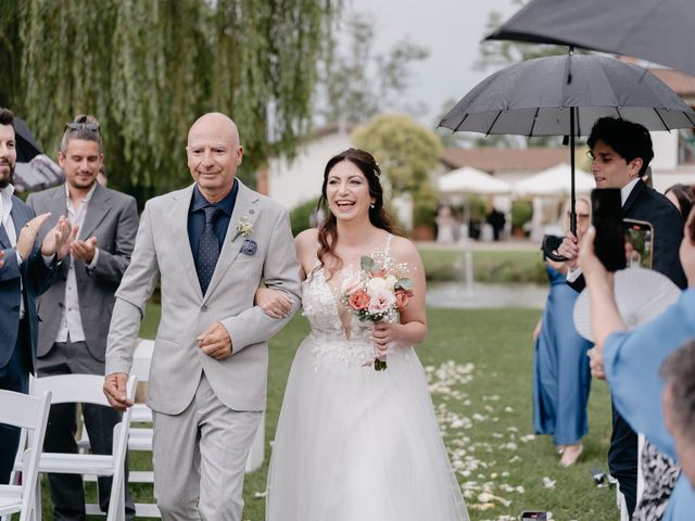 Il matrimonio di Gabriele e Rebecca a Gropello Cairoli, Pavia 16