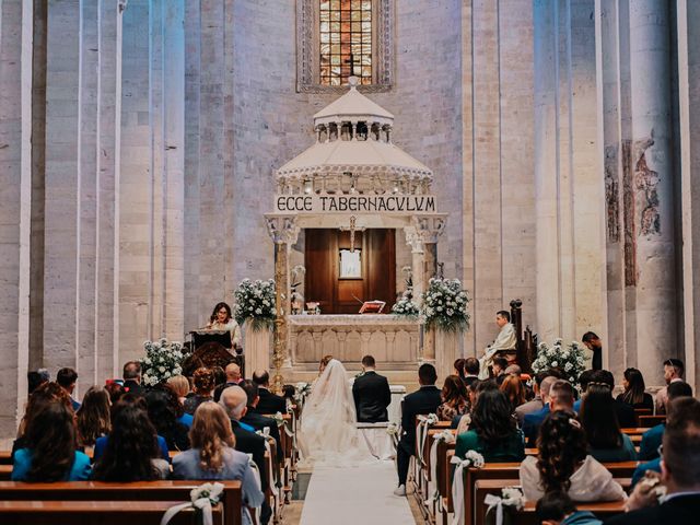 Il matrimonio di Luciana e Vincent a Ruvo di Puglia, Bari 30