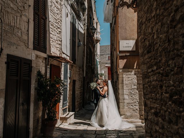 Il matrimonio di Luciana e Vincent a Ruvo di Puglia, Bari 43