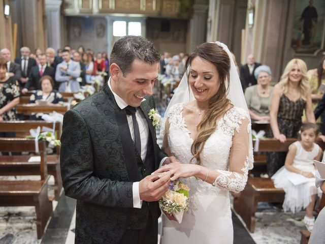 Il matrimonio di Cristian e lavinia a Lierna, Lecco 11