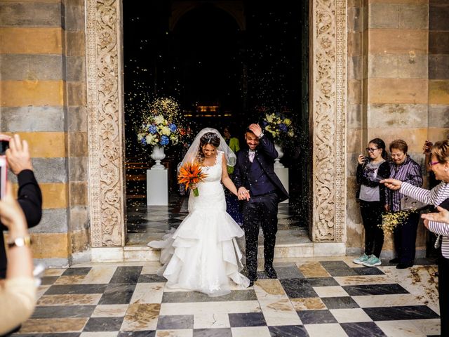 Il matrimonio di Noemi e Ludovico a Castellammare di Stabia, Napoli 17