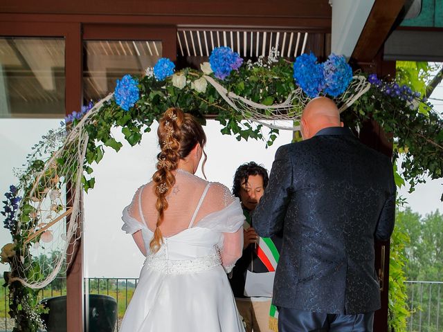 Il matrimonio di Marco e Elena a Peschiera del Garda, Verona 4