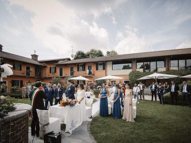 Il matrimonio di Massimo e Desireé a Robecco sul Naviglio, Milano 17